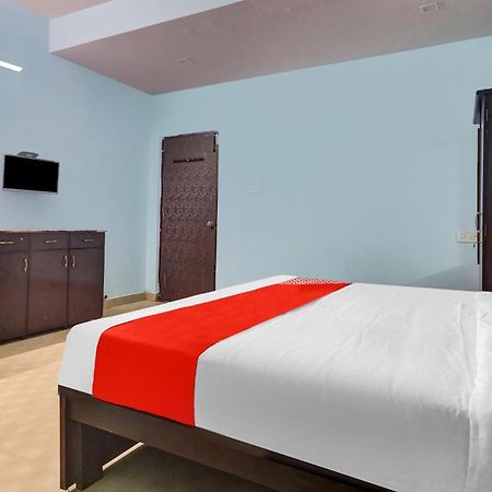 Oyo Flagship Grand Aarvi Suites Near Nexus Hyderabad Exterior foto