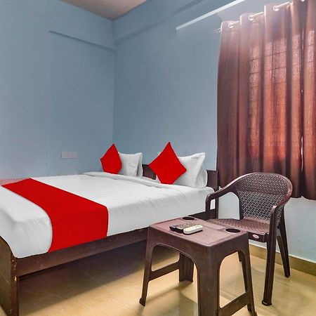 Oyo Flagship Grand Aarvi Suites Near Nexus Hyderabad Exterior foto