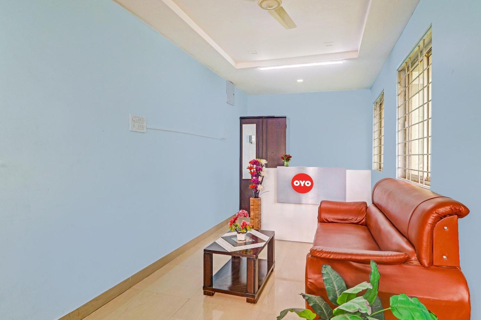 Oyo Flagship Grand Aarvi Suites Near Nexus Hyderabad Exterior foto