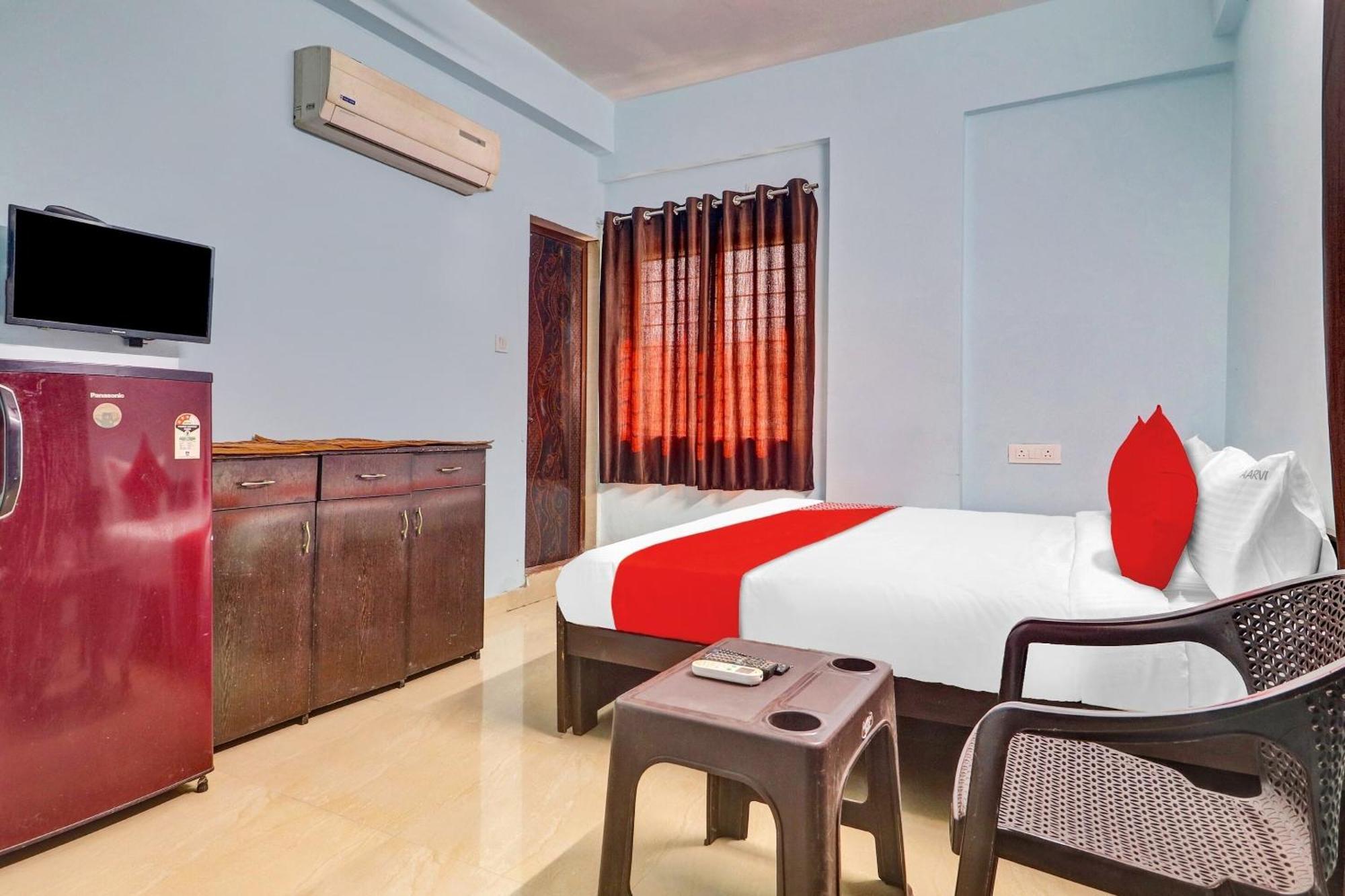 Oyo Flagship Grand Aarvi Suites Near Nexus Hyderabad Exterior foto